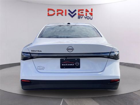 New 2026 Nissan Sentra SV w/ SV Convenience Package FWD image 5