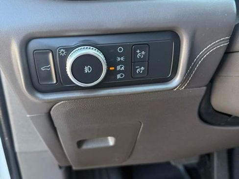 Used 2021 Ford Explorer Platinum w/ Equipment Group 601A image 17