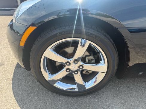 Used 2007 Pontiac Solstice Convertible w/ Premium Package RWD image 44