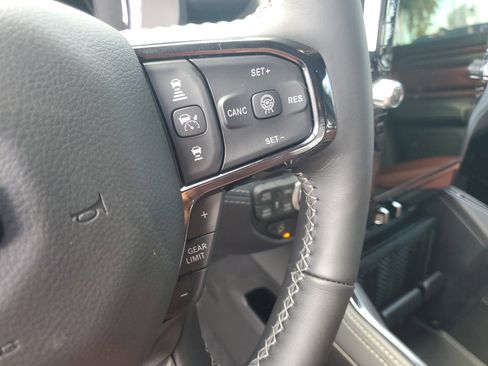 New 2026 RAM 1500 Limited image 15