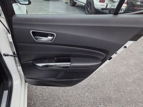 Used 2020 Acura TLX image 24