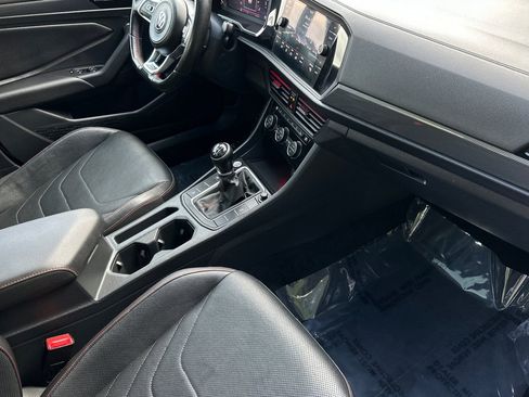 Used 2019 Volkswagen Jetta GLI Autobahn FWD image 14