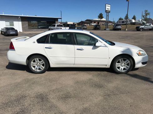 Used 2007 Chevrolet Impala LTZ FWD image 5