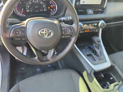 Used 2023 Toyota RAV4 XLE w/ Convenience Package FWD image 16
