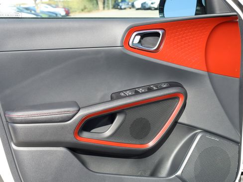 New 2025 Kia Soul GT-Line w/ GT-Line Technology Package image 32