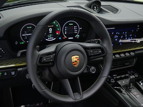 Used 2026 Porsche 911 GTS RWD image 15