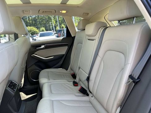 Used 2016 Audi Q5 2.0T Premium Plus w/ Technology Package AWD/4WD image 17