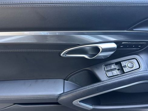 Used 2018 Porsche 911 Carrera S RWD image 12