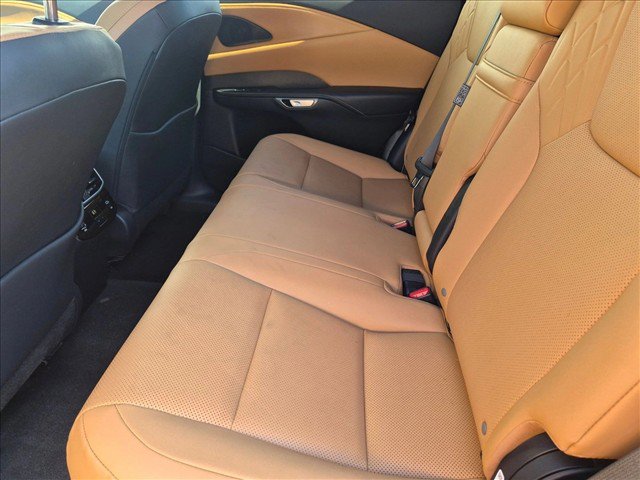 Used 2026 Lexus RX 350 FWD image 18
