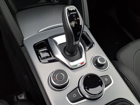 New 2025 Alfa Romeo Stelvio Sprint w/ Veloce Package image 22