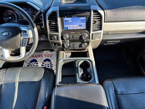 Used 2019 Ford F250 Lariat w/ Lariat Ultimate Package image 26