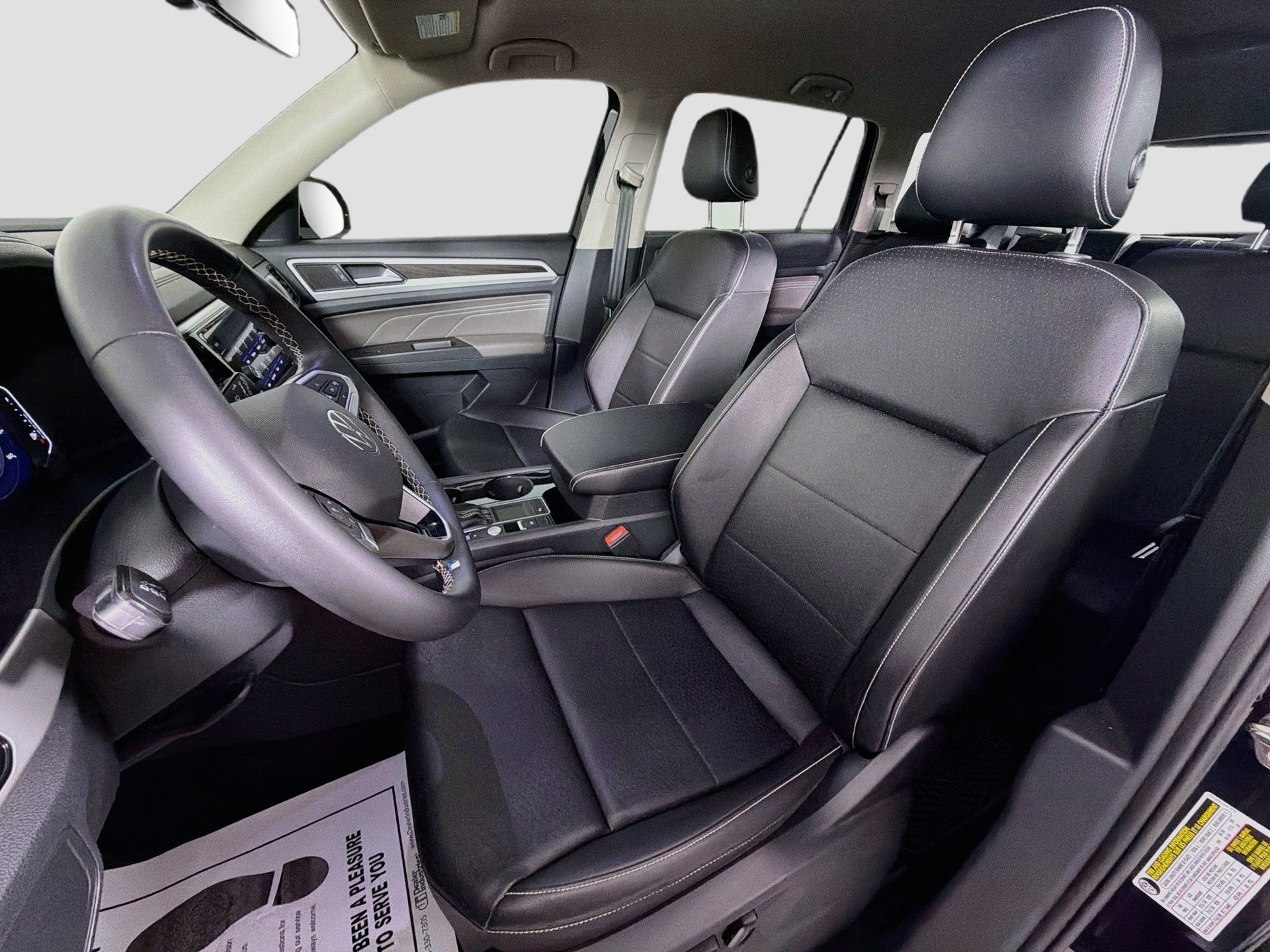 Used 2023 Volkswagen Atlas SE w/ Black Wheel Package FWD image 20
