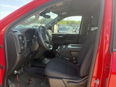 Used 2022 Chevrolet Silverado 2500 W/T AWD/4WD image 8