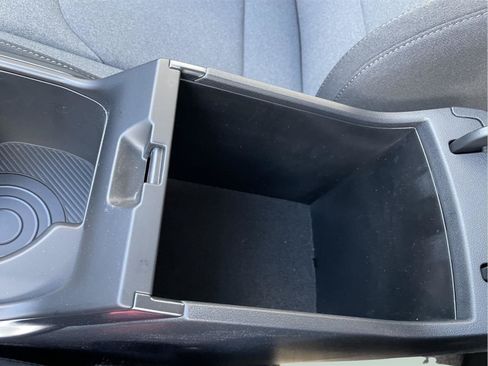 Used 2025 Kia K4 FWD image 30