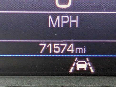 Used 2021 GMC Terrain SLE image 28