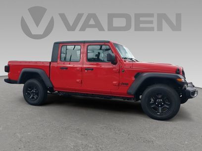 New 2025 Jeep Gladiator Sport