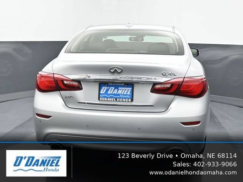 Used 2015 INFINITI Q70 L 3.7 w/ Deluxe Touring Package AWD/4WD image 5