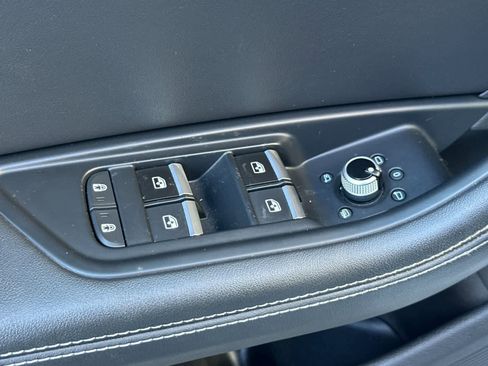 Used 2022 Audi A4 2.0T allroad Premium Plus w/ Premium Plus Package image 13