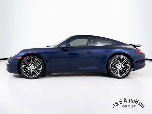 Used 2016 Porsche 911 Carrera image 4