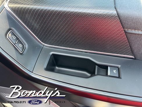 Used 2023 Ford F150 Raptor w/ Raptor Carbon Fiber Package image 23