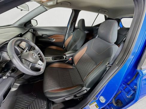 Used 2024 Nissan Kicks SR FWD image 12