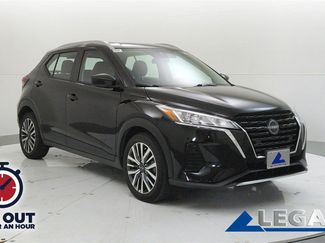 Used 2024 Nissan Kicks SV image 1