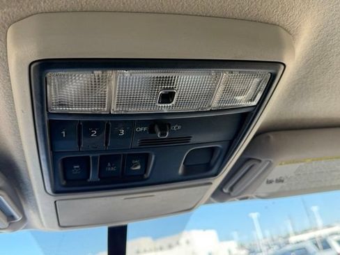 Used 2012 Toyota 4Runner SR5 AWD/4WD image 27