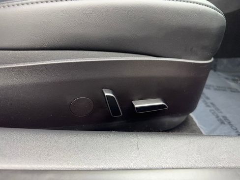 Used 2023 Tesla Model 3 Standard Range image 45