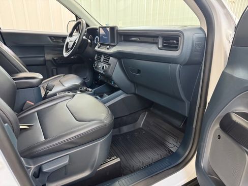 Used 2024 Ford Maverick Lariat w/ Black Appearance Package AWD/4WD image 27