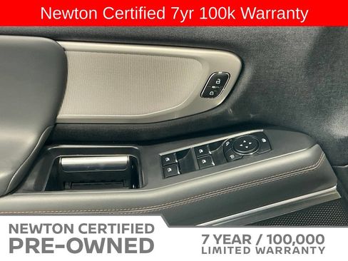 Used 2025 Ford Expedition Max Active AWD/4WD image 43