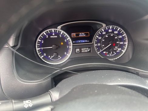 Used 2019 INFINITI QX60 Luxe w/ Essential Package image 18