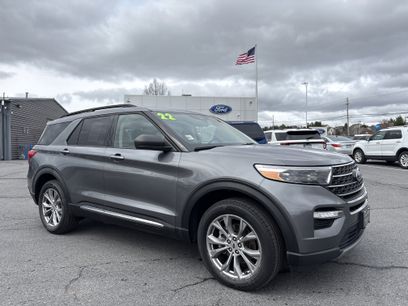 Used 2022 Ford Explorer XLT w/ Equipment Group 202A