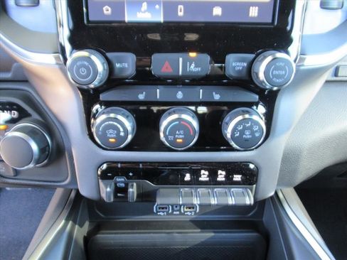 New 2026 RAM 1500 Big Horn image 27