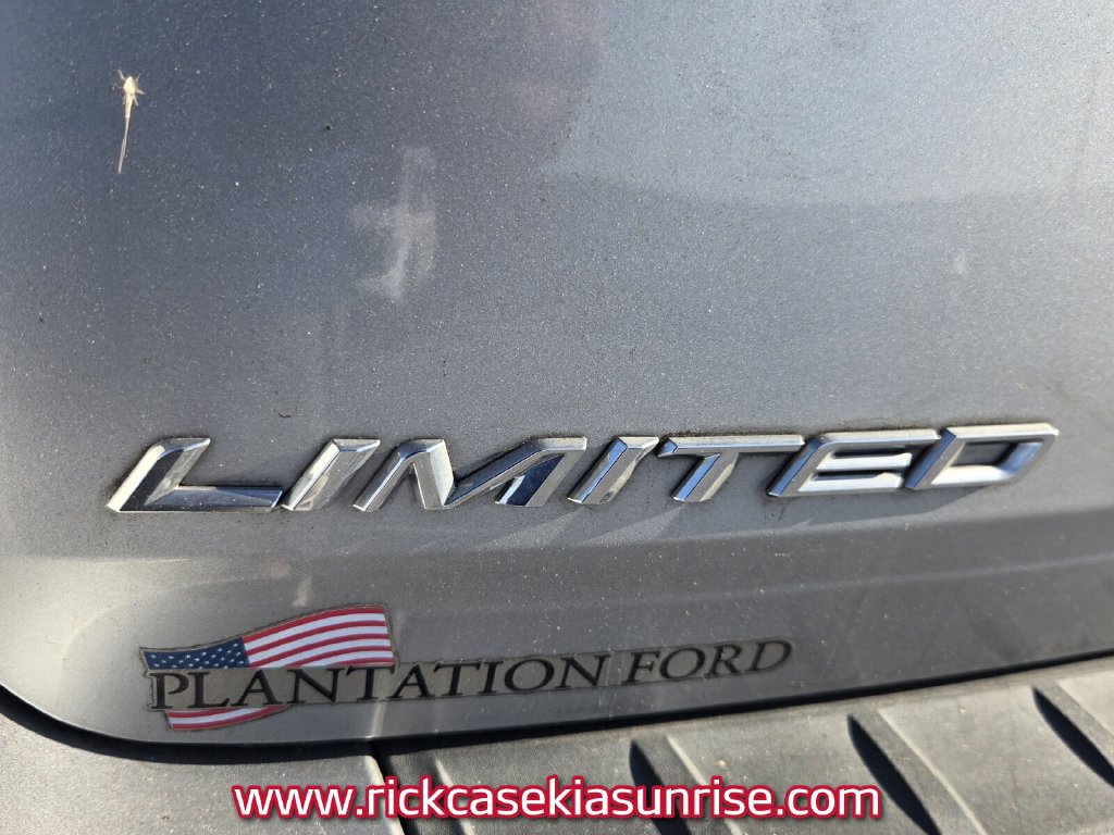 Used 2021 Ford Explorer Limited w/ Equipment Group 301A RWD image 7