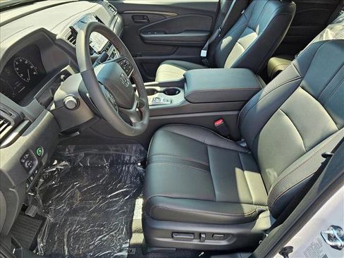New 2025 Honda Ridgeline TrailSport+ image 11