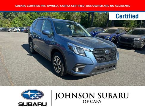 Certified 2023 Subaru Forester Premium AWD/4WD image 1