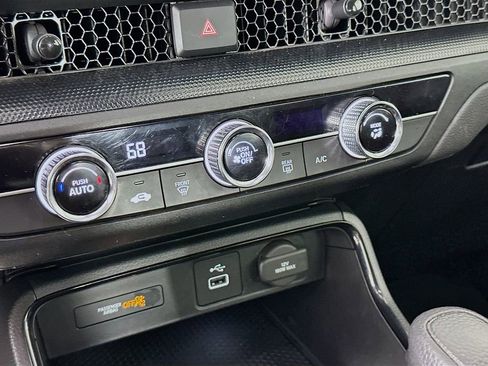 Used 2023 Honda CR-V LX image 16