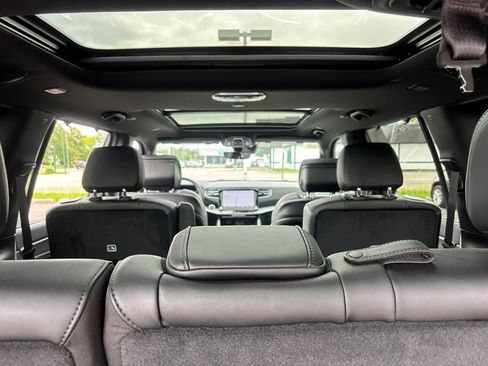 New 2026 Jeep Grand Wagoneer Limited AWD/4WD image 35