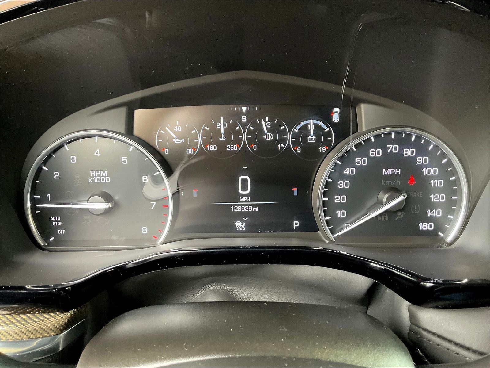 Used 2019 Cadillac XT5 Platinum AWD/4WD image 13