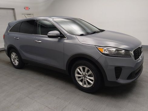 Used 2020 Kia Sorento L FWD image 11
