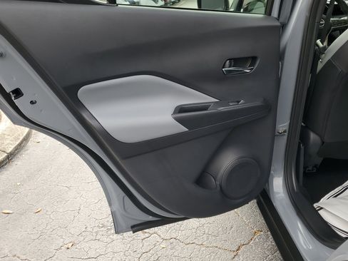 Certified 2024 Nissan Kicks SR w/ SR Premium Package image 11