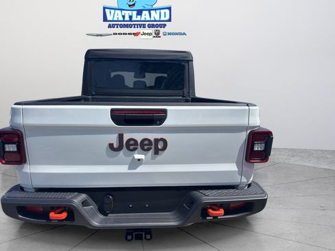 New 2026 Jeep Gladiator Mojave AWD/4WD image 37