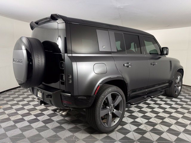 Used 2024 Land Rover Defender 110 Carpathian Edition AWD/4WD image 7