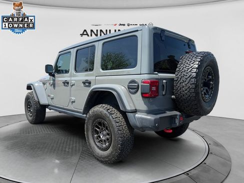 Used 2022 Jeep Wrangler Unlimited Rubicon w/ Xtreme Recon 35" Tire Package AWD/4WD image 3