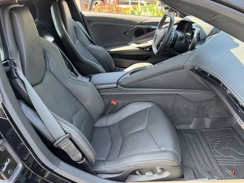 Used 2025 Chevrolet Corvette Z06 w/ Stealth Interior Trim Package RWD image 8