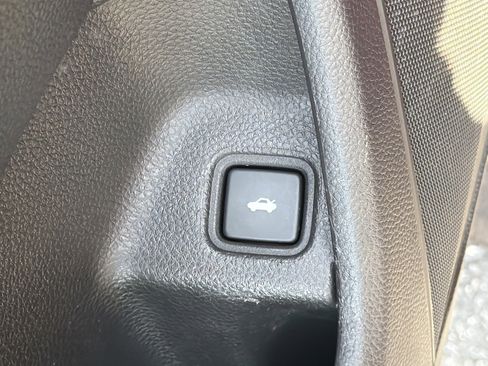 Used 2020 Honda Accord Sport image 16