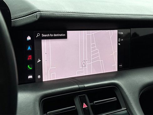 Used 2022 Porsche Taycan GTS image 22