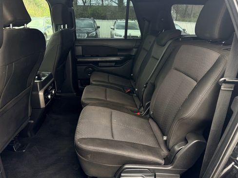 Used 2019 Ford Expedition Max XLT image 13