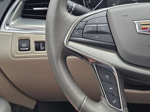 Used 2023 Cadillac XT5 Premium Luxury image 29