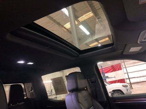 Used 2024 GMC Sierra 1500 Denali w/ Technology Package image 18